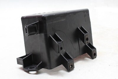 04-09 YAMAHA FZ6 OEM REAR BACK TAIL UNDERTAIL BATTERY TRAY PLASTIC