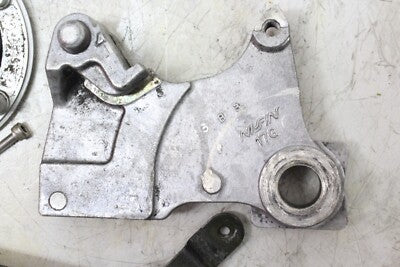 03-09 SUZUKI SV650S OEM GAS TANK FUEL CELL PETROL RESERVOIR BRACKET MOUNT SET