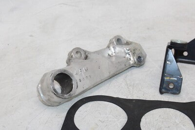 1997 YAMAHA YZF1000R OEM FRONT SEAT MOUNTING BRACKET MOUNT