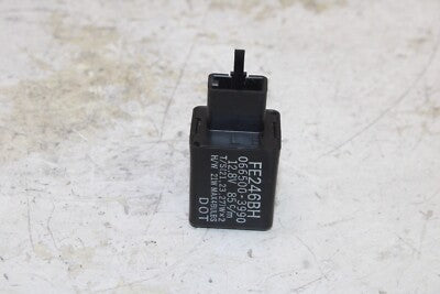 2004 YAMAHA YZF R6 OEM TURN SIGNAL BLINKER RELAY FLASHER SWITCH