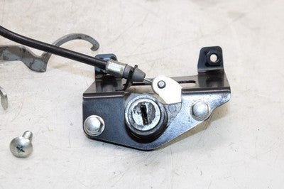 2014 KAWASAKI NINJA 650 EX650F OEM REAR BACK SEAT LOCK !NO KEY!