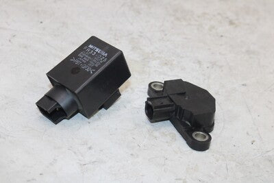 13-15 HONDA CB500X OEM TURN SIGNAL BLINKER RELAY FLASHER SWITCH W TIP OVER