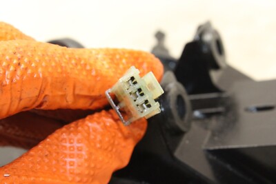 2003 SUZUKI SV650S OEM REAR TAIL TAILLIGHT BACK BRAKE LIGHT