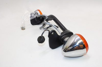 2012 KAWASAKI VULCAN 900 VN900B CLASSIC OEM FRONT TURN SIGNAL PAIR W BAR