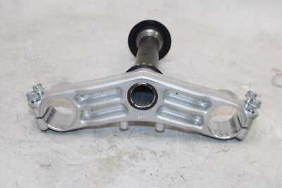 04-05 KAWASAKI ZZR1200 OEM FRONT FORKS CLAMP LOWER TRIPLE TREE STEM