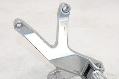 2002 YAMAHA YZF600R OEM RIGHT REAR BACK PASSENGER PEG