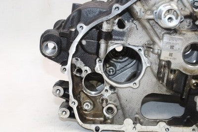 2018 DUCATI PANIGALE V4 OEM ENGINE MOTOR CRANKCASE CRANK CASES BLOCK