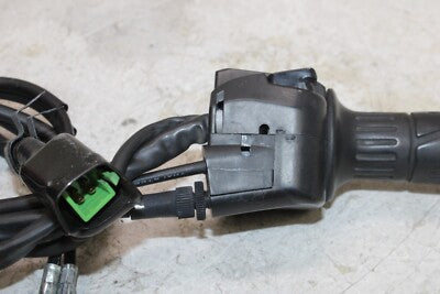 2014 KAWASAKI NINJA EX300B ABS OEM RIGHT CLIP ON HANDLE KILL OFF START SWITCH