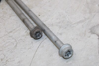 2004 TRIUMPH DAYTONA 600 OEM ENGINE MOUNT MOTOR BRACKET ENGINE BOLTS