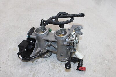 13-17 KAWASAKI NINJA 300 EX300B ABS OEM MAIN FUEL INJECTORS / THROTTLE BODIES