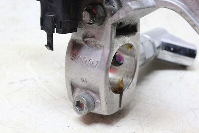 1999 SUZUKI MARAUDER 800 VZ800 OEM CLUTCH PERCH MOUNT WITH LEVER