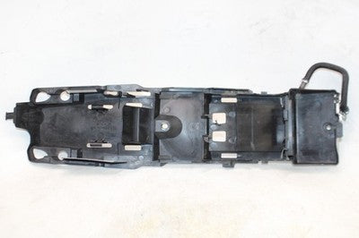 04-09 SUZUKI GSXR 600 OEM REAR BACK TAIL UNDERTAIL BATTERY TRAY PLASTIC