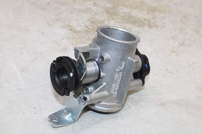 2018 BMW G310GS OEM MAIN FUEL INJECTORS / THROTTLE BODIES