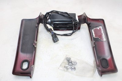 15-16 HARLEY-DAVIDSON ROAD GLIDE SPECIAL FLTRXS OEM TAILLIGHT FENDER TIP