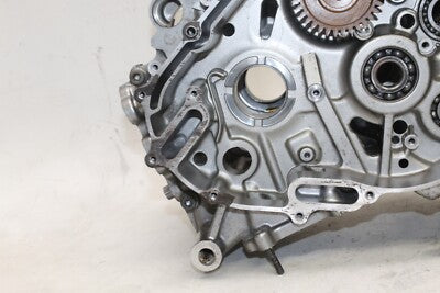 2007 SUZUKI SV650S OEM ENGINE MOTOR CRANKCASE CRANK CASES BLOCK