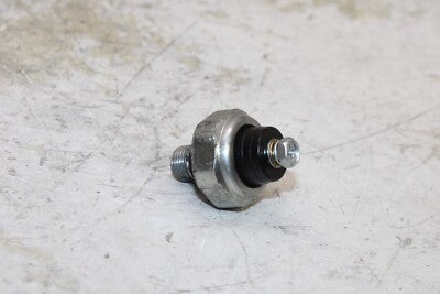 13-17 KAWASAKI NINJA 300 EX300B ABS OEM OIL PRESSURE SENSOR