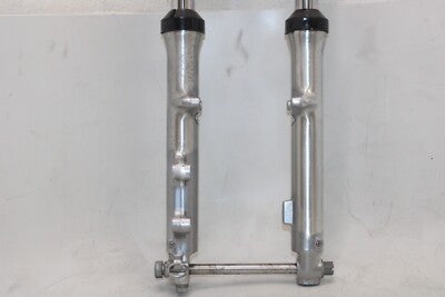 1980 SUZUKI GS250T OEM FRONT FORKS SHOCK SUSPENSION END COMPLETE TRIPLE TREE