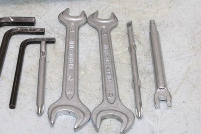 96-08 KAWASAKI VULCAN 1500 VN1500A OEM STOCK TOOLS OEM TOOL BAG KIT SET