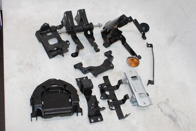 2015 KAWASAKI NINJA 300 EX300B ABS OEM ENGINE MOUNT MOTOR BRACKET MOUNTS COWLS