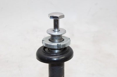 2009 Suzuki GS500F OEM FRONT FORKS CLAMP LOWER TRIPLE TREE STEM