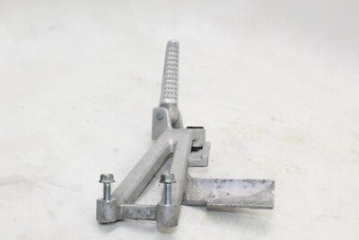 1995 HONDA CBR600F3 OEM RIGHT REAR BACK PASSENGER PEG