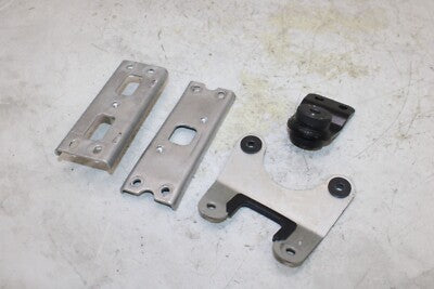 2009 SUZUKI GSXR 750 OEM MOUNTING BRACKETS MOUNTS STAY SET KIT
