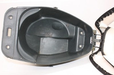 2005 YAMAHA VINO 125 YJ125 OEM SEAT SADDLE W LUGGAGE BOX