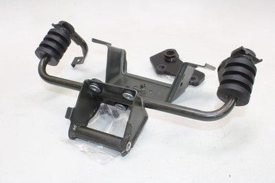 2006 SUZUKI VSTROM 650 DL650 OEM MISC ENGINE BRACKET MOUNTS SET