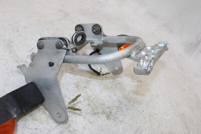 2005 DUCATI MONSTER 620 OEM FRONT LEFT RIGHT TURN SIGNALS LIGHT W BRACKET MOUNT