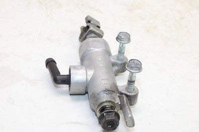 02-04 HONDA VTX1800C OEM REAR BACK BRAKE MASTER CYLINDER