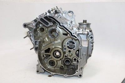 04-06 SUZUKI VSTROM 650 DL650 OEM ENGINE MOTOR CRANKCASE CRANK CASES BLOCK