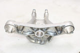 2018 YAMAHA XMAX CZD300A OEM FORKS UPPER TRIPLE TREE CLAMP