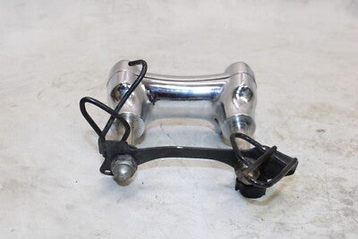 2008 YAMAHA V STAR 1100 XVS1100 CUSTOM OEM HANDLEBAR CLAMP MOUNT