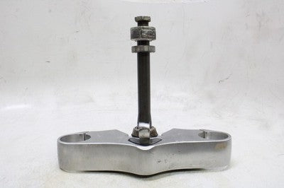 2009 VICTORY HAMMER OEM FRONT FORKS CLAMP LOWER TRIPLE TREE STEM
