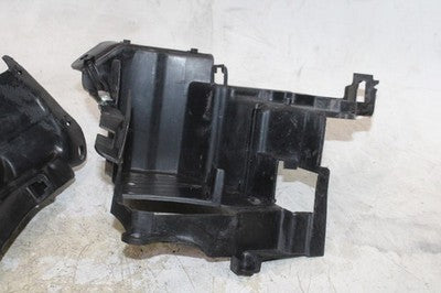 2007 HONDA SHADOW VLX 600 VT600CD DELUXE OEM BATTERY TRAY BOX HOLDER PAIR