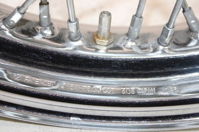 1997 KAWASAKI VULCAN 1500 VN1500D OEM FRONT WHEEL RIM