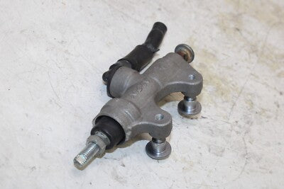 06-16 YAMAHA YZF R6 OEM REAR BACK BRAKE MASTER CYLINDER