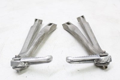 2006 YAMAHA YZF R1 OEM REAR BACK PASSENGER PEG SET PAIR