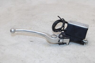 2014 SUZUKI VSTROM 1000 DL1000A ABS OEM FRONT BRAKE MASTER CYLINDER W/ LEVER