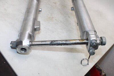 1980 SUZUKI GS250T OEM FRONT FORKS SHOCK SUSPENSION END COMPLETE TRIPLE TREE