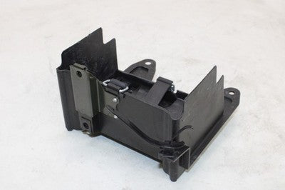 04-06 YAMAHA YZF R1 OEM REAR BACK TAIL UNDERTAIL BATTERY TRAY PLASTIC