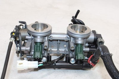 12-16 KAWASAKI NINJA 650 EX650 OEM MAIN FUEL INJECTORS / THROTTLE BODIES
