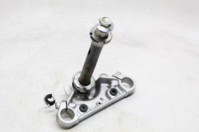 2005 KAWASAKI ELIMINATOR 125 BN125 OEM FRONT FORKS CLAMP LOWER TRIPLE TREE STEM