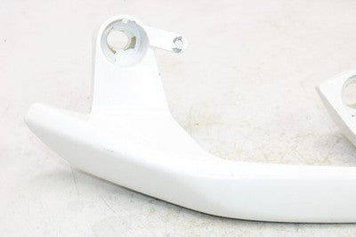 2018 YAMAHA XMAX CZD300A OEM LEFT PASSENGER REAR SEAT GRAB BAR HANDLE