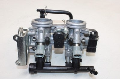 15-25 YAMAHA YZF R3 OEM MAIN FUEL INJECTOR W THROTTLE BODIES