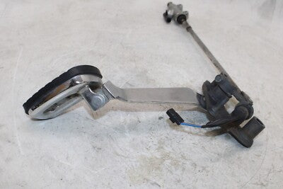 04-10 KAWASAKI VULCAN VN2000A OEM RIGHT REARSET BRAKE FOOT PEDAL W REAR PEDAL