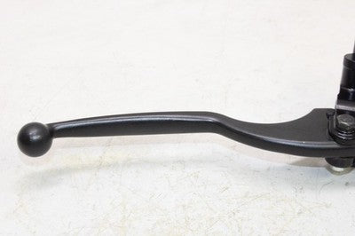 2018 YAMAHA XMAX CZD300A OEM FRONT BRAKE MASTER CYLINDER W/ LEVER