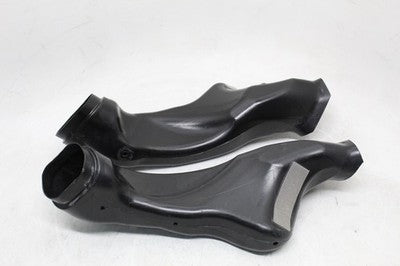 2005 2006 SUZUKI GSXR 1000 OEM RIGHT LEFT RAM AIR INTAKE DUCT TUBE