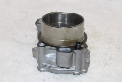 02-09 SUZUKI VSTROM 1000 DL1000 OEM REAR ENGINE MOTOR PISTON CYLINDERS BLOCK JUG