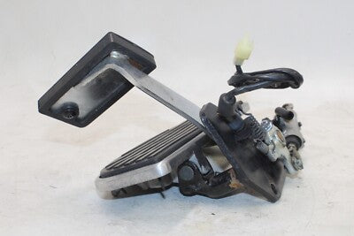 96-99 KAWASAKI VULCAN 1500 CLASSIC OEM RIGHT FRONT FOOT REST PEG W REAR MASTER